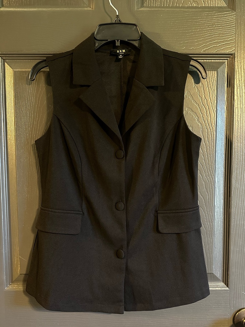 Sleeveless Black Tailored Vest Top
